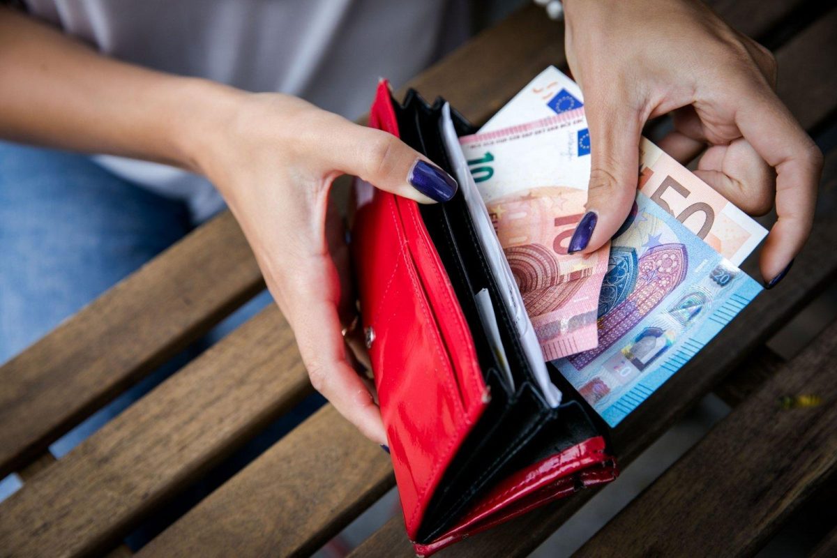Die Bedeutung der Sortierung von Banknoten vom kleinsten zum größten Wert aus psychologischer Sicht