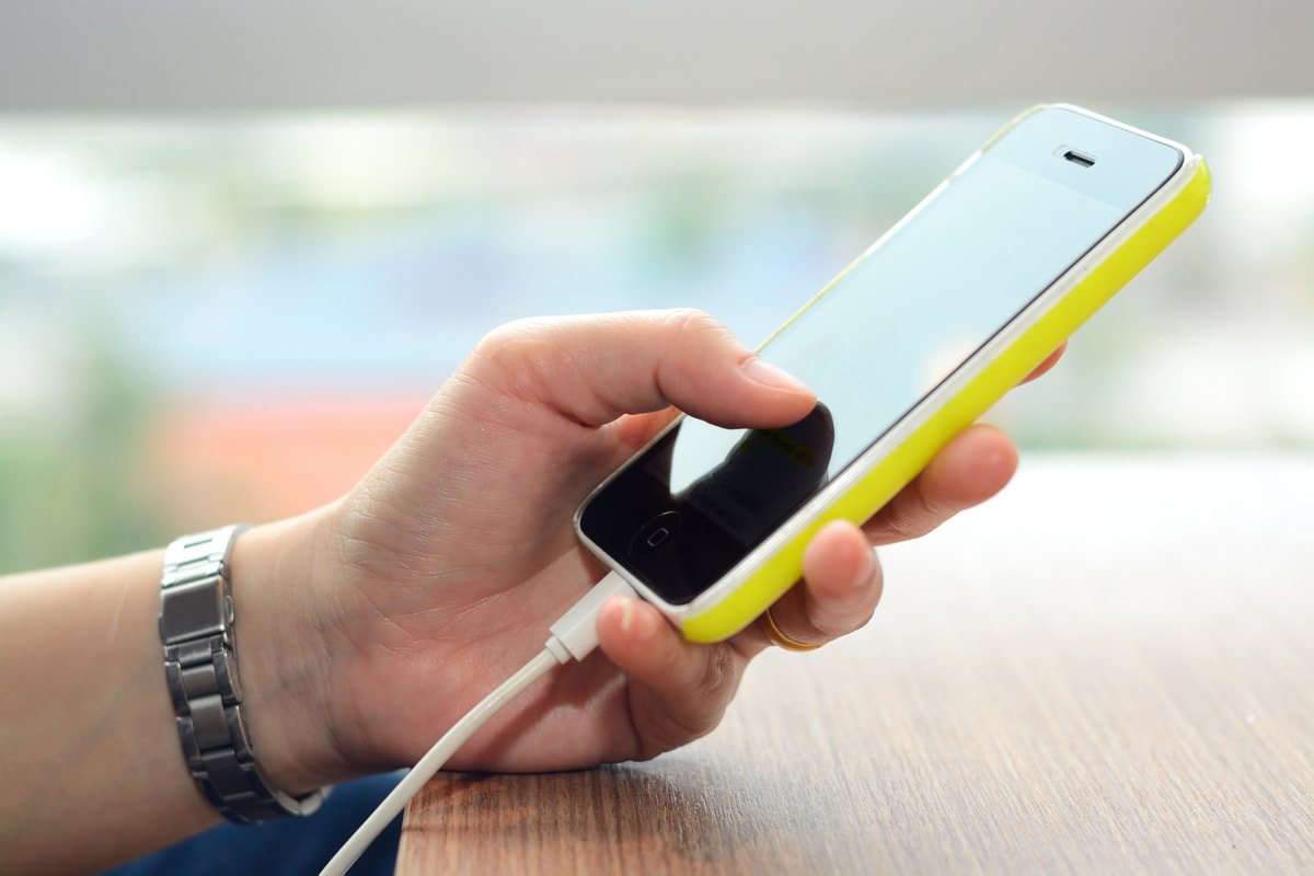 Entdecken Sie das Geheimnis, wie Sie Ihr Telefon schneller und in kürzerer Zeit aufladen können