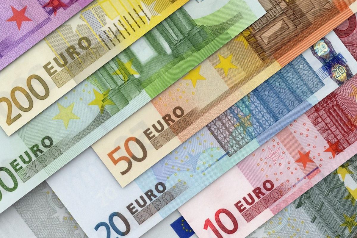 Die Bedeutung der Sortierung von Banknoten vom kleinsten zum größten Wert aus psychologischer Sicht