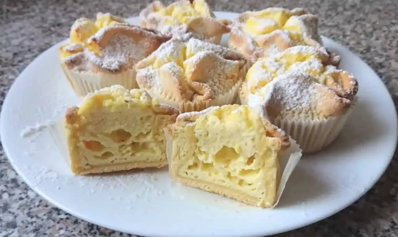 Ohne Mehl und Gluten: Wie man in wenigen Minuten aus vier Zutaten Ricotta-Kekse backt