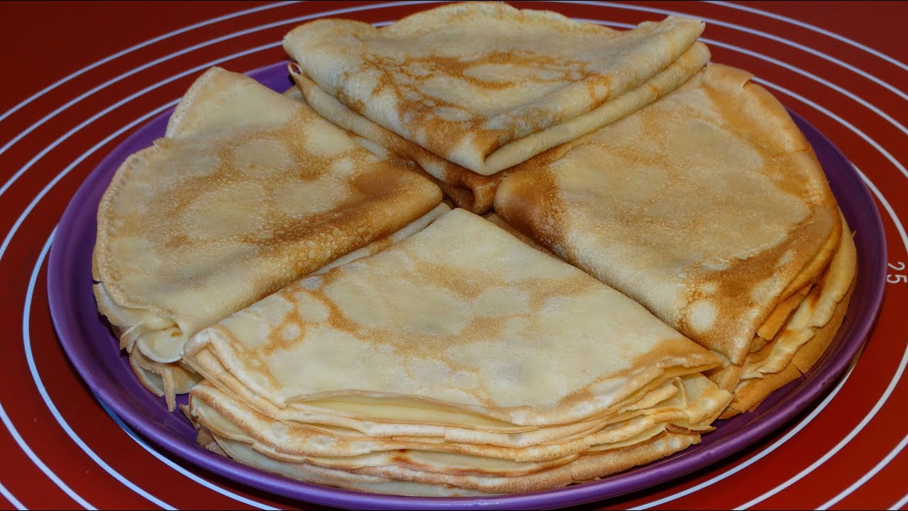 Französische Crêpes falten sich fast von selbst. Die Flexibilität des Teigs wird durch diese Zutat erreicht