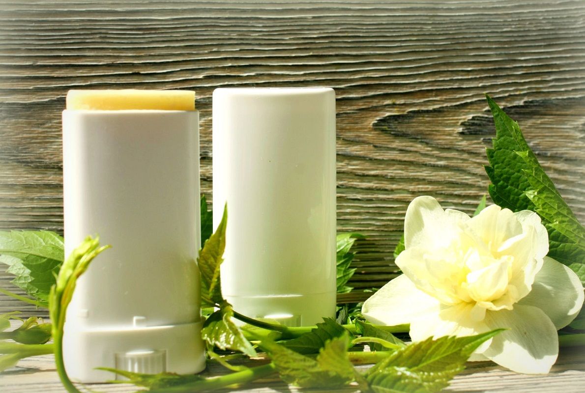 Auf Wiedersehen, Deosprays: Ein Naturprodukt, das weltweit an Beliebtheit gewinnt