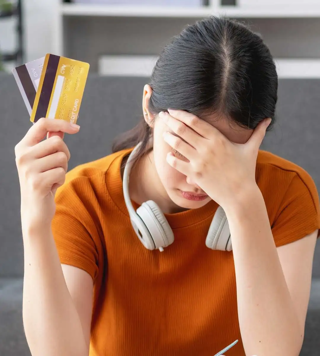 600.000 Kunden ohne Zugang zu ihren Konten und Geldautomaten. Bekannte Bank stellt Dienstleistungen für mehrere Tage ein