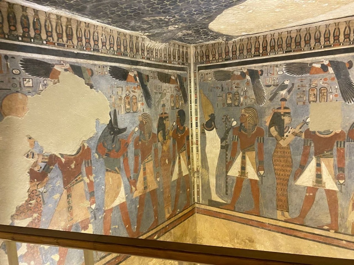 Das Grab von Amenhotep III. in Ägypten öffnet wieder seine Türen und beeindruckt mit restaurierten Fresken